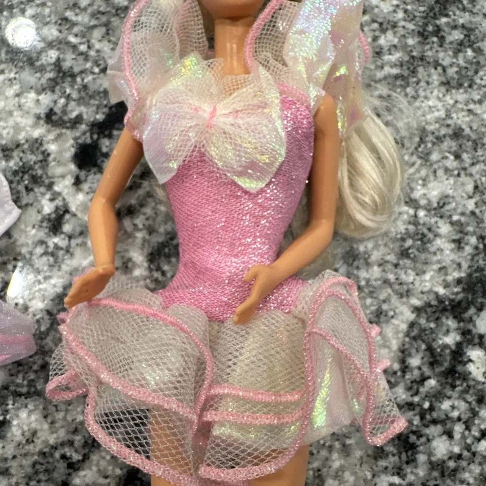 Vtg 1976 Mattel ON‎ TOUR Ballerina Barbie Doll  in Original Outfit